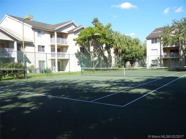 10521 SW 158th Ct 101, Miami, FL 33196