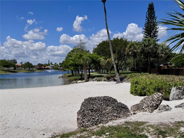 10521 SW 158th Ct 101, Miami, FL 33196