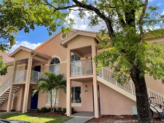 10521 SW 158th Ct 101, Miami, FL 33196