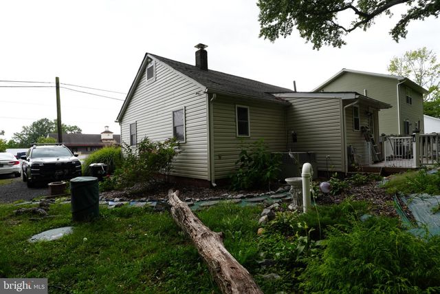3284 FORREST AVE, Dover, DE 19904