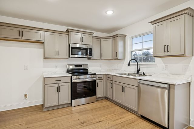 1085 Landing Lane Lot 6, Adams, TN 37010