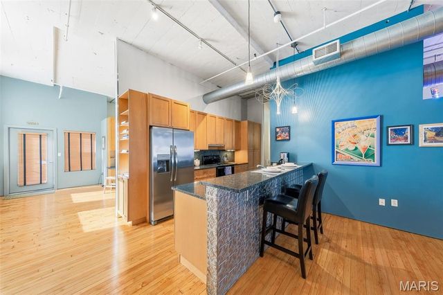 1010 St Charles Street 704, St Louis, MO 63101