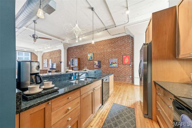 1010 St Charles Street 704, St Louis, MO 63101