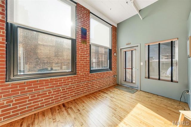 1010 St Charles Street 704, St Louis, MO 63101