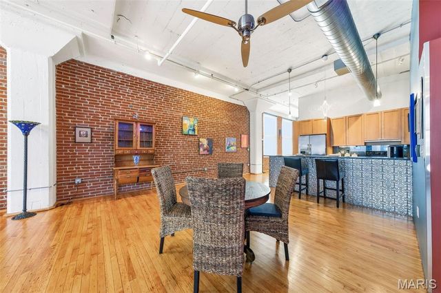 1010 St Charles Street 704, St Louis, MO 63101