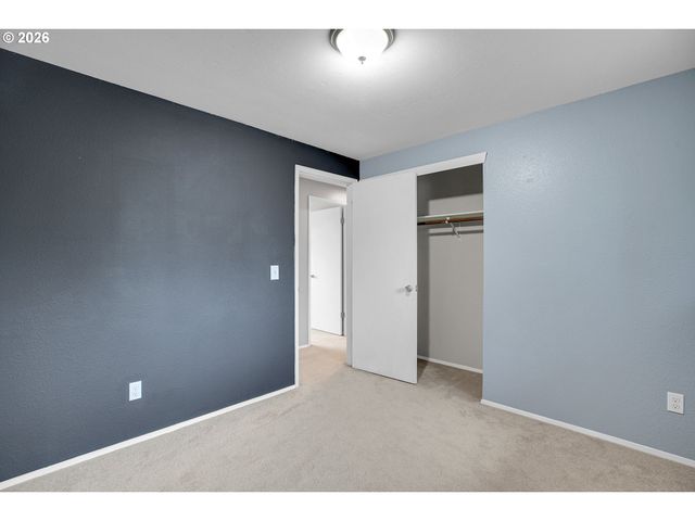 638 Sw 7TH St, Gresham, OR 97080