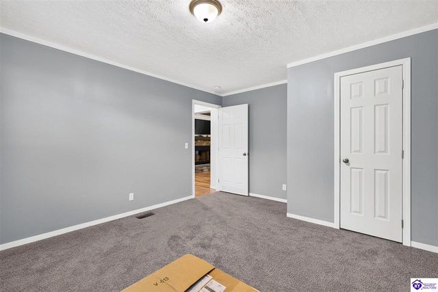 6811 Memory Lane, Louisville, KY 40258