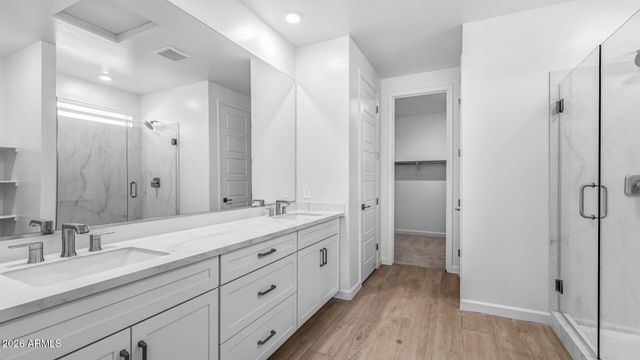 2327 N 29TH Street, Phoenix, AZ 85008