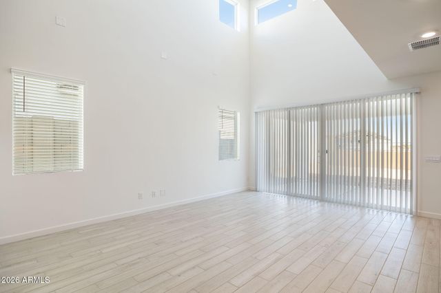 2327 N 29TH Street, Phoenix, AZ 85008