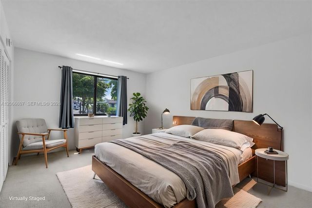 860 NW 106th Avenue 3B3-5, Miami, FL 33172