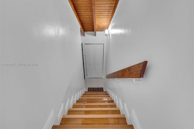 860 NW 106th Avenue 3B3-5, Miami, FL 33172