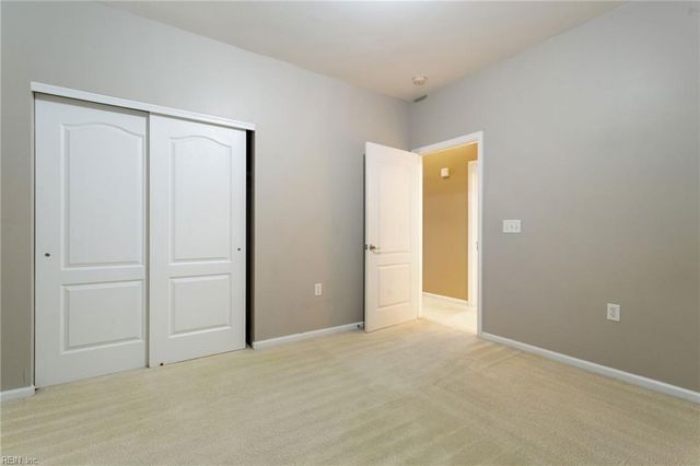 5329 Warminster Dr Unit 101, Virginia Beach, VA 23455