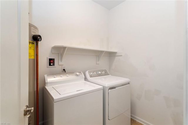 5329 Warminster Dr Unit 101, Virginia Beach, VA 23455