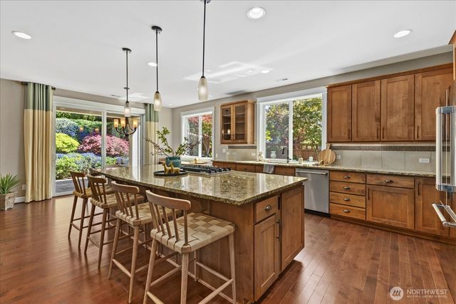 15112 101st Avenue NE, Bothell, WA 98011