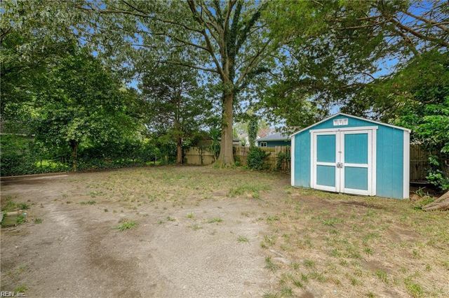5364 Hanyen DR, Norfolk, VA 23502