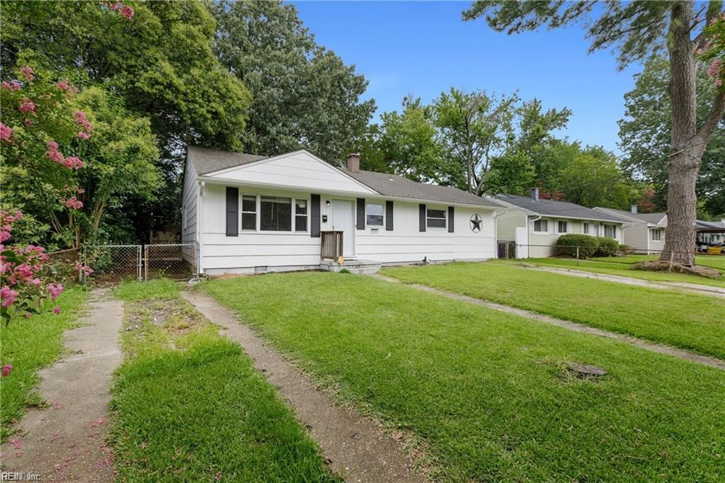 5364 Hanyen DR, Norfolk, VA 23502