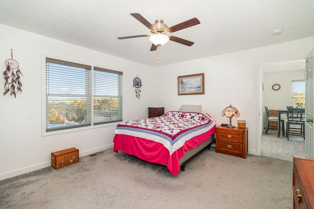 1395 E Rogers Road, Crittenden, KY 41030