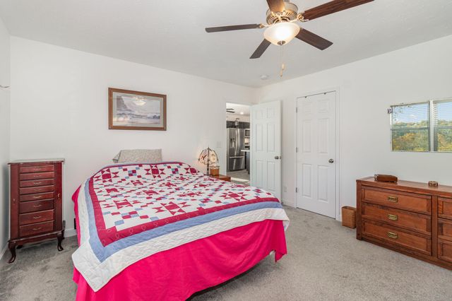 1395 E Rogers Road, Crittenden, KY 41030