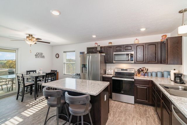 1395 E Rogers Road, Crittenden, KY 41030