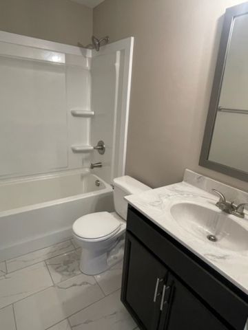 1228 Cardinal Creek Dr, Clarksville, TN 37040