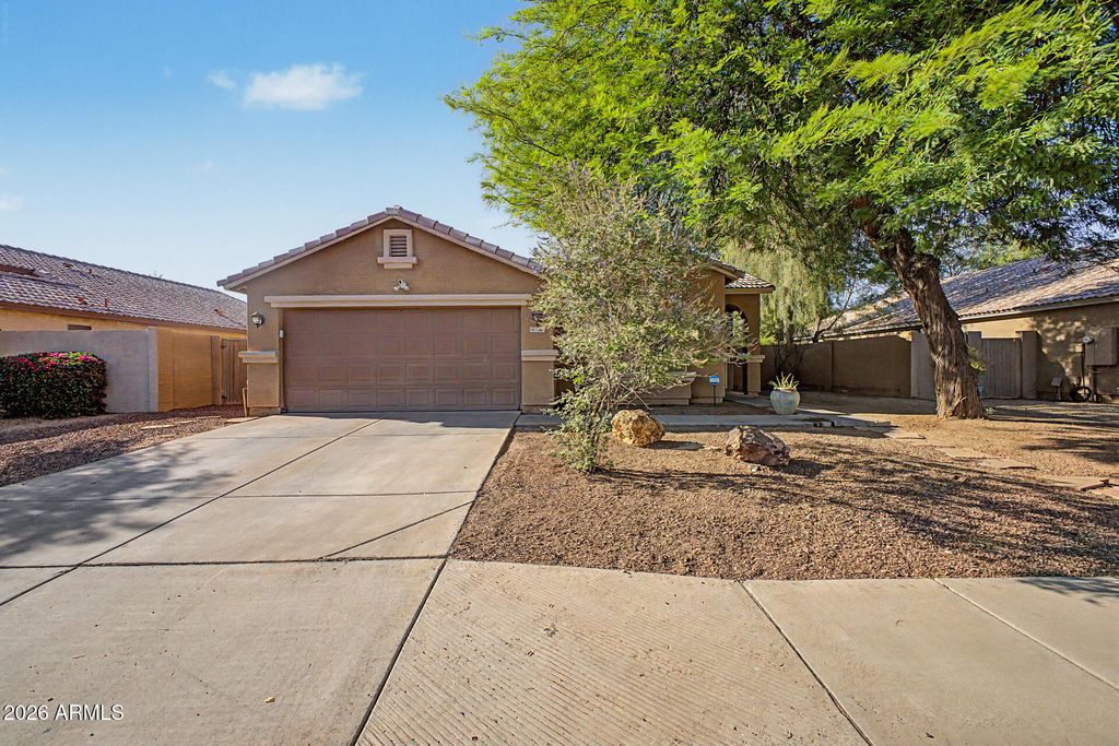 5260 W BELMONT Avenue, Glendale, AZ 85301