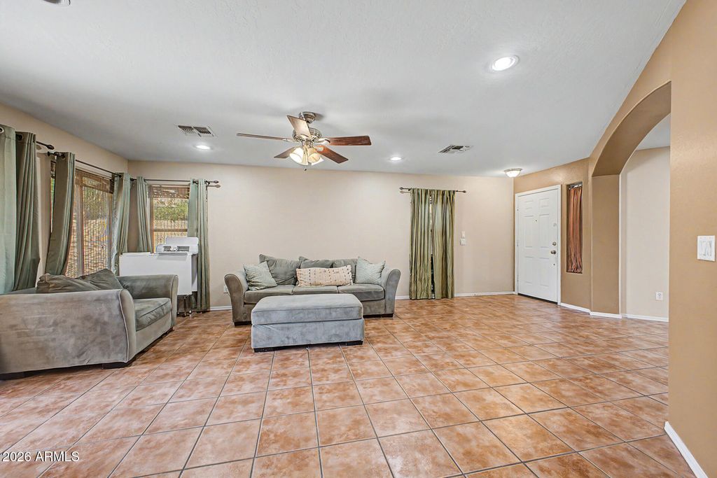 5260 W BELMONT Avenue, Glendale, AZ 85301 — photo 5