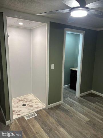 7 BUTTONWOOD LN, Carlisle, PA 17015