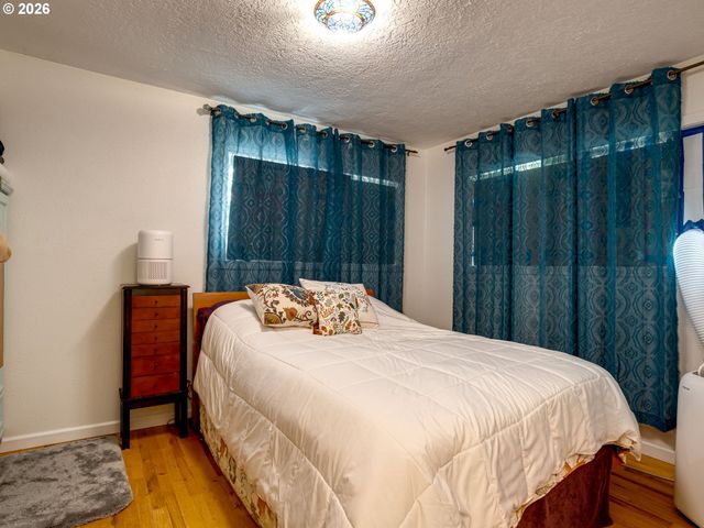 9250 Ne LEVEE Rd, Portland, OR 97211
