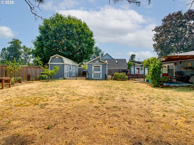9250 Ne LEVEE Rd, Portland, OR 97211