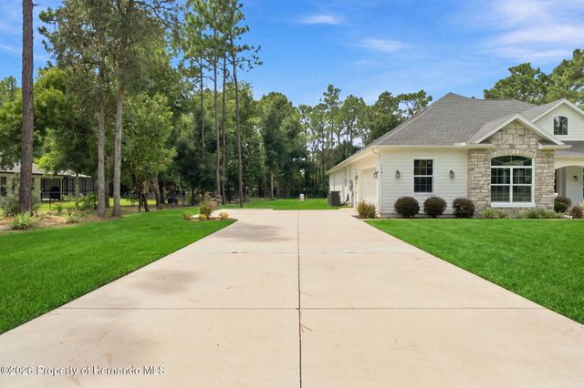 5401 Zamia Drive, Brooksville, FL 34604