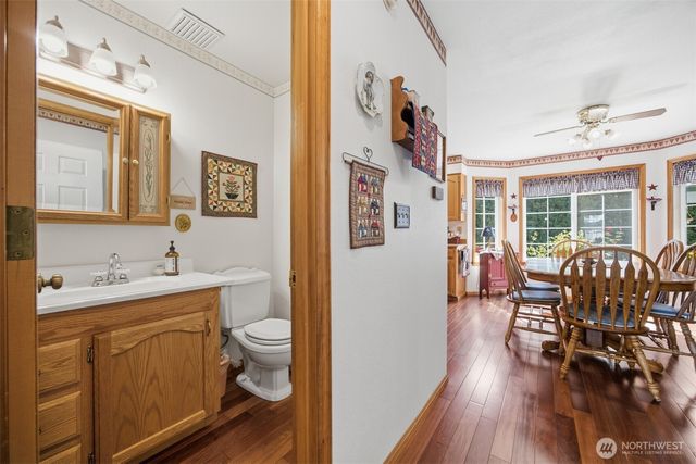 913 N Pine Court, Lynden, WA 98264