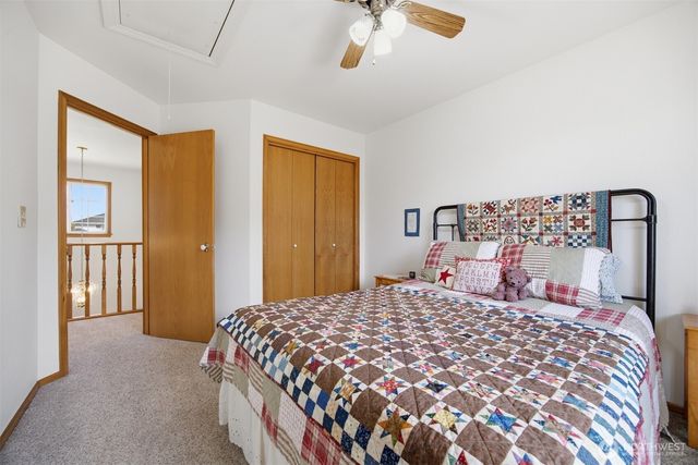 913 N Pine Court, Lynden, WA 98264