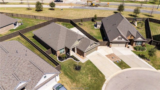5161 Maroon Creek Drive, Bryan, TX 77802