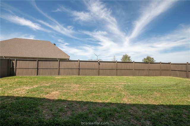 5161 Maroon Creek Drive, Bryan, TX 77802
