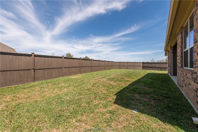 5161 Maroon Creek Drive, Bryan, TX 77802