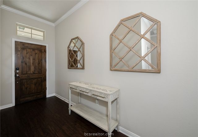 5161 Maroon Creek Drive, Bryan, TX 77802