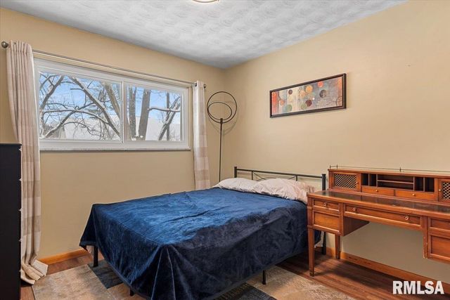 10 ROYAL Road, Springfield, IL 62702