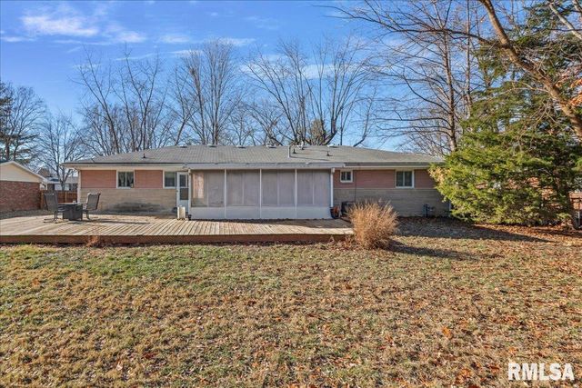 10 ROYAL Road, Springfield, IL 62702