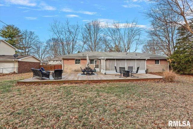 10 ROYAL Road, Springfield, IL 62702