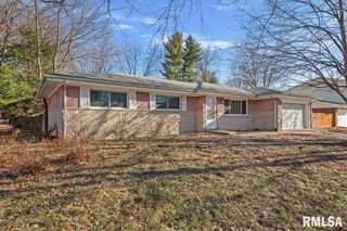 10 ROYAL Road, Springfield, IL 62702