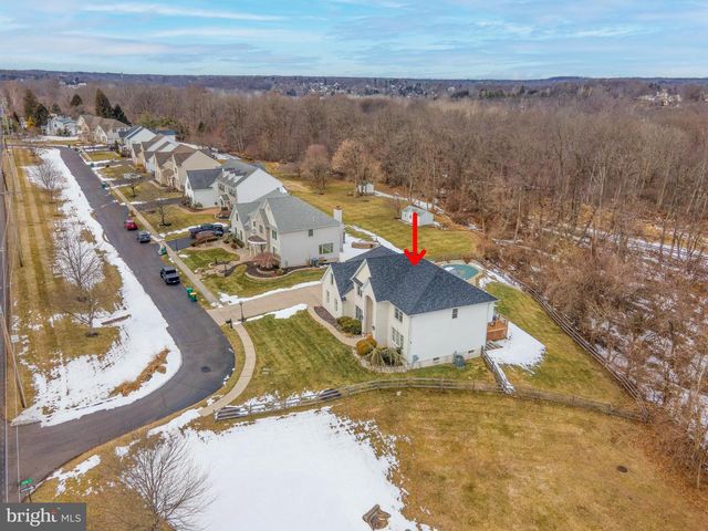 1 COSTA CT, Langhorne, PA 19047