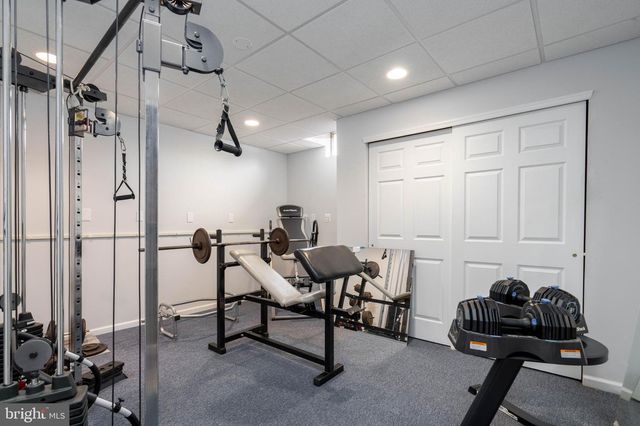 1 COSTA CT, Langhorne, PA 19047