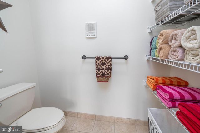 1 COSTA CT, Langhorne, PA 19047