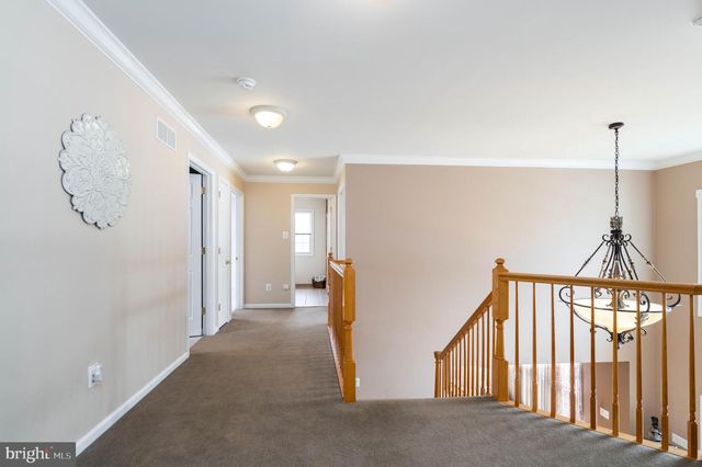 1 COSTA CT, Langhorne, PA 19047