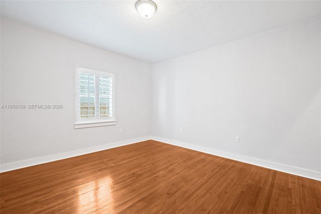 2396 SW 20th St, Miami, FL 33145