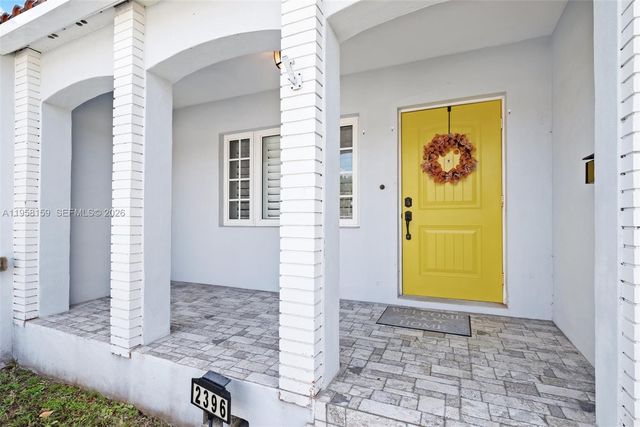 2396 SW 20th St, Miami, FL 33145