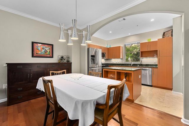 11203 Ranch Road 2222 1104, Austin, TX 78730