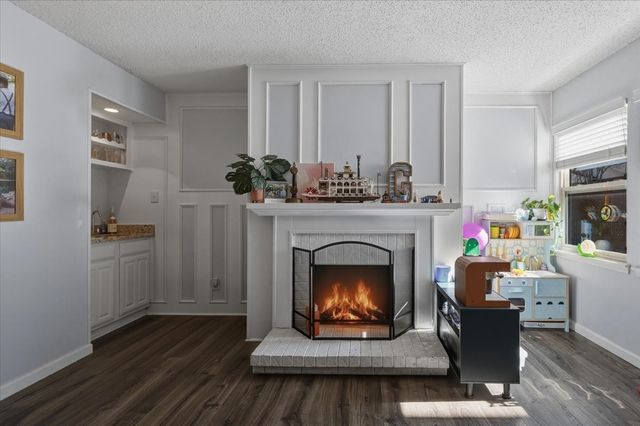 315 Stoneledge Drive, Irving, TX 75063