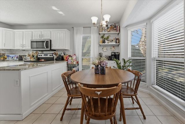 315 Stoneledge Drive, Irving, TX 75063