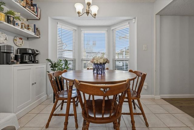 315 Stoneledge Drive, Irving, TX 75063